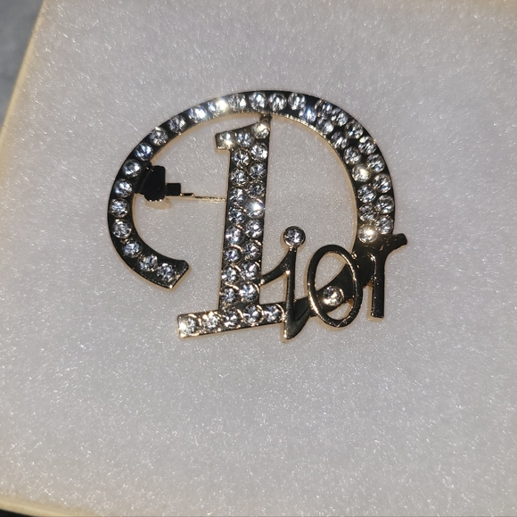 Dior Style Brooch - Picture 6 of 6